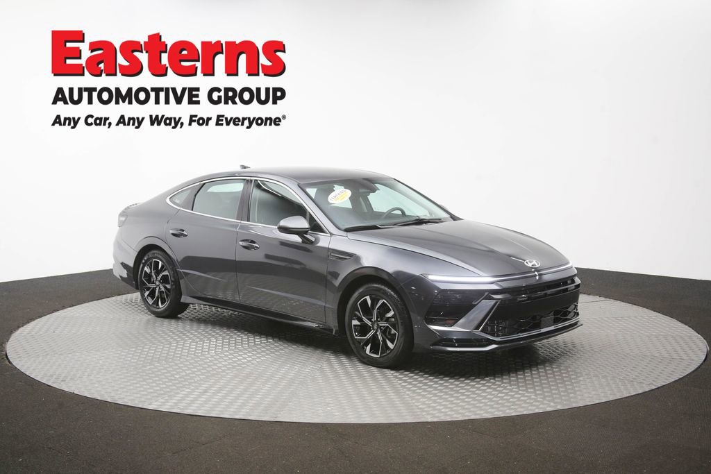 Used 2025 Hyundai Sonata SEL FWD image 49