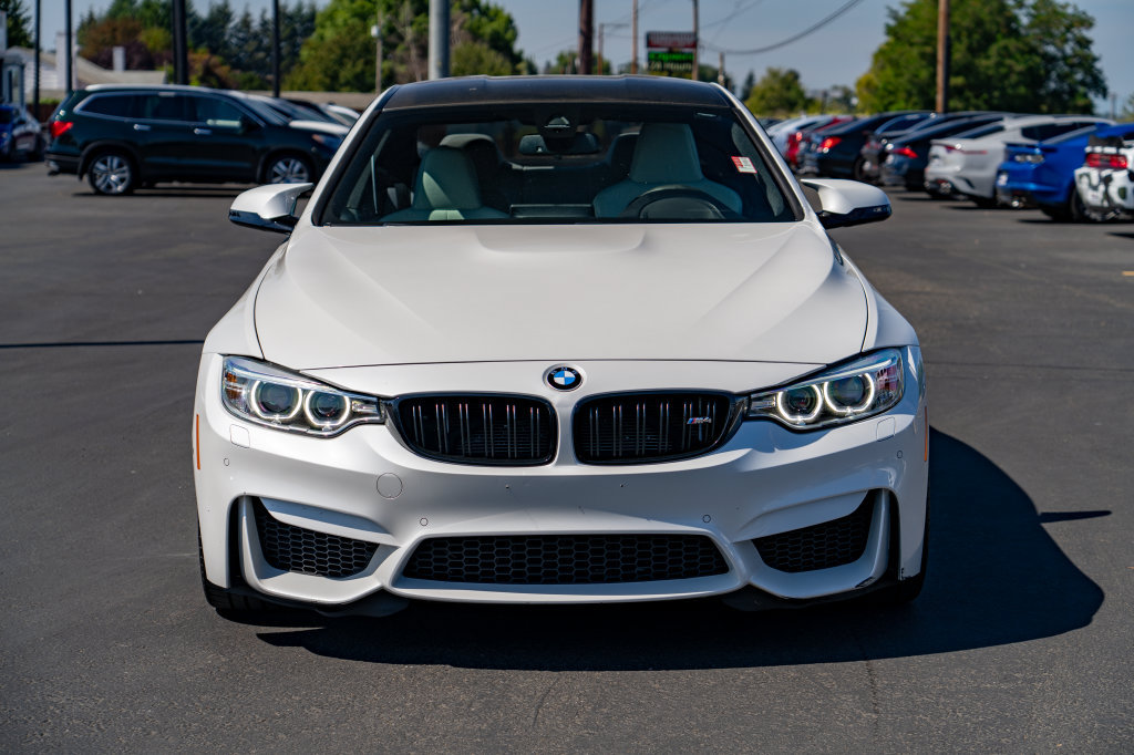 Used 2016 BMW M4 Coupe w/ Competition Package RWD image 3