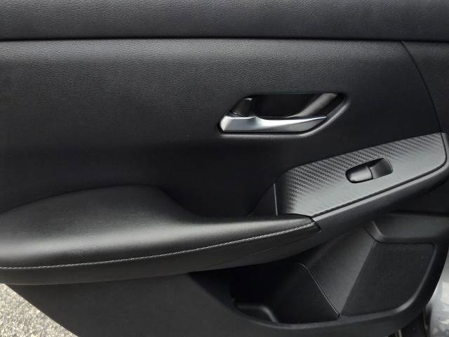Certified 2021 Nissan Sentra SV FWD image 9
