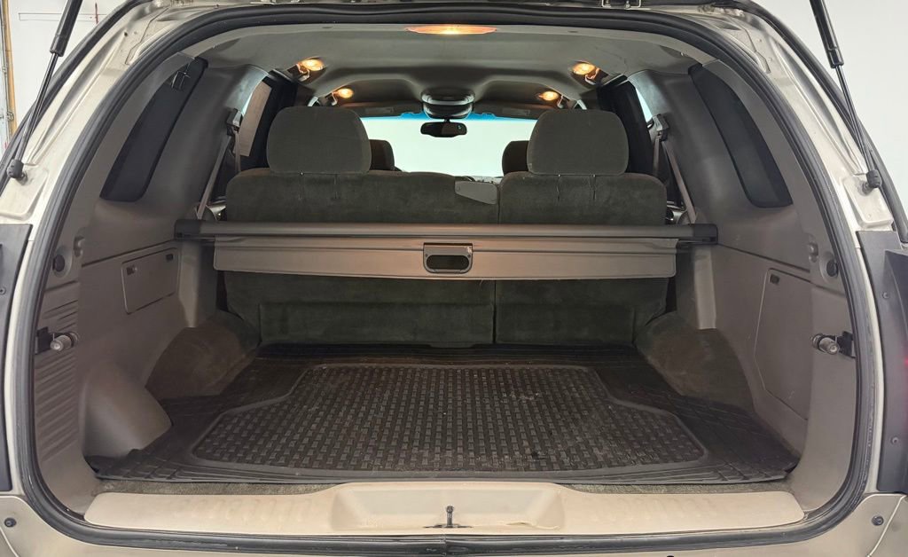 Used 2002 GMC Envoy SLE image 22