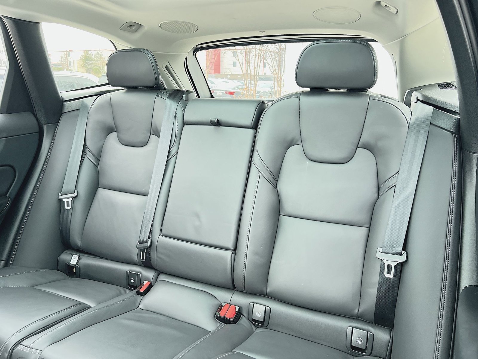 Certified 2023 Volvo XC60 B5 Ultimate image 25