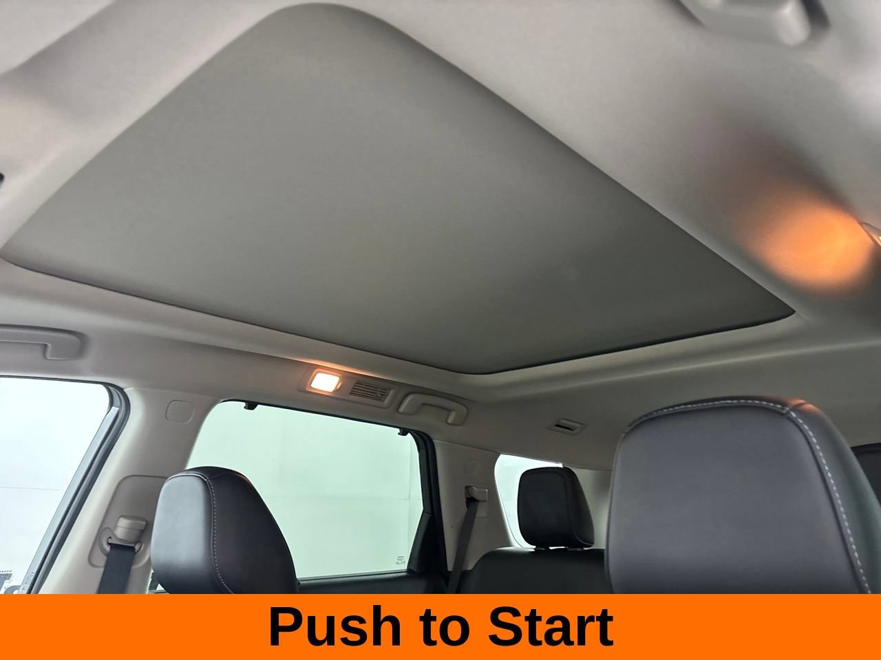 Used 2025 Nissan Pathfinder Platinum FWD image 12