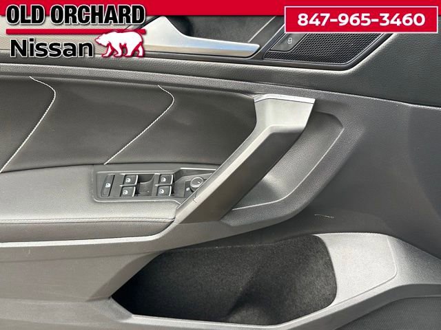 Used 2023 Volkswagen Tiguan SE AWD/4WD image 9