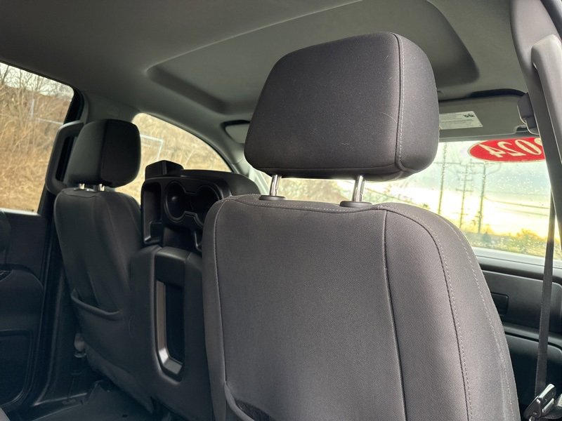 Used 2024 Chevrolet Silverado 2500 Custom w/ Custom Value Package image 14