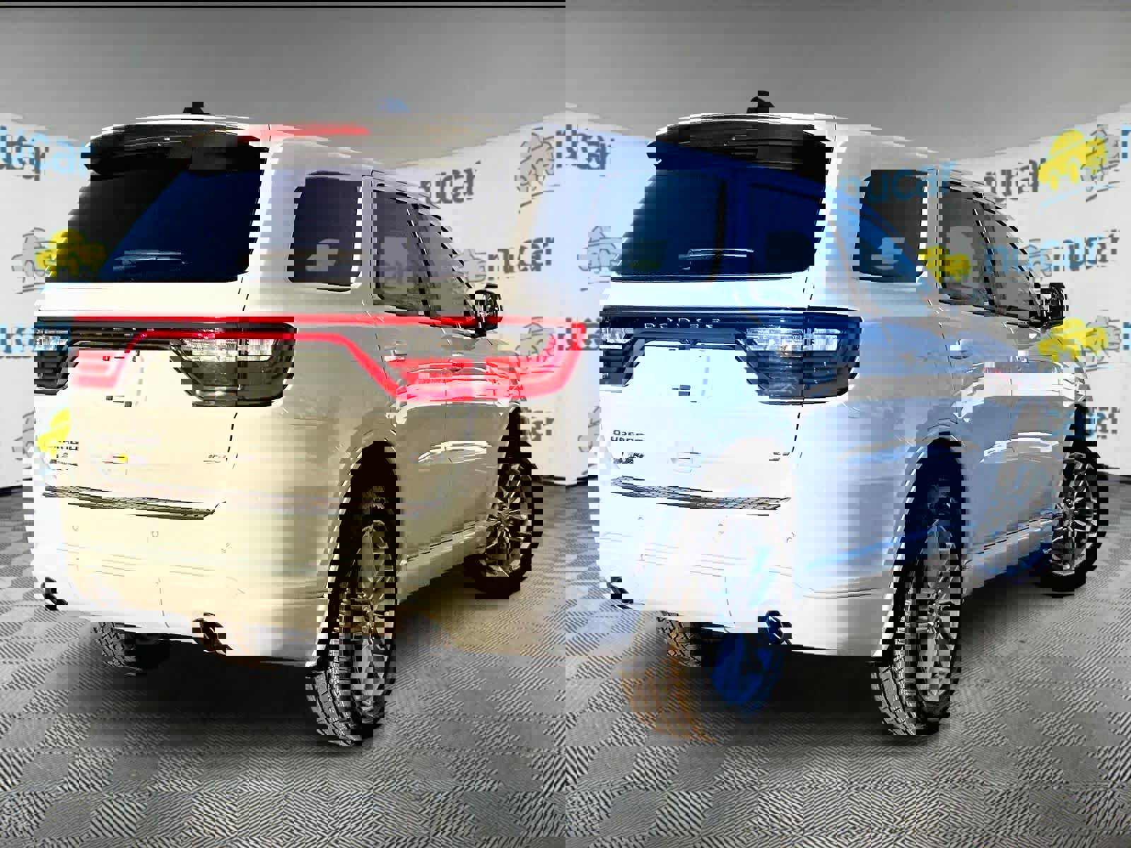 Used 2023 Dodge Durango GT image 6