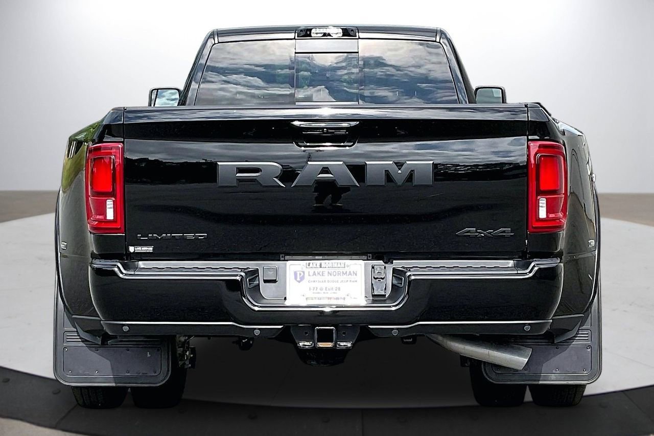 Used 2026 RAM 3500 Limited AWD/4WD image 8