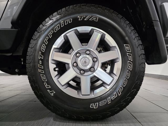 Used 2014 Toyota FJ Cruiser 4WD w/ Convenience Package image 23