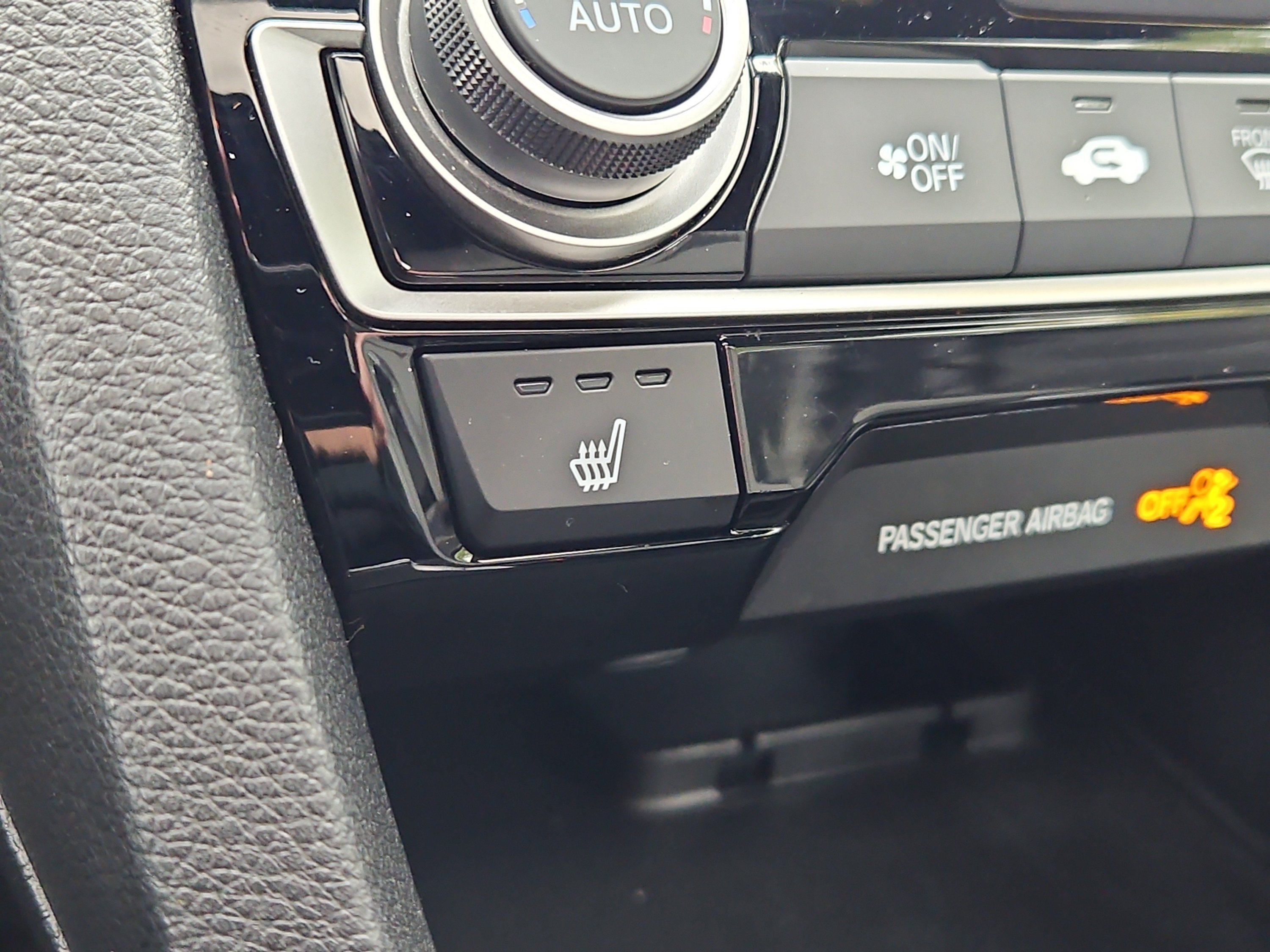Certified 2017 Honda Civic EX-T image 12