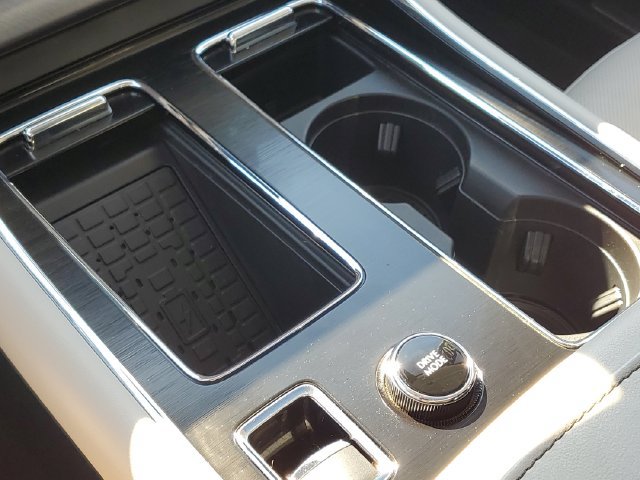 Certified 2025 Lincoln Aviator AWD w/ Jet Appearance Package image 23