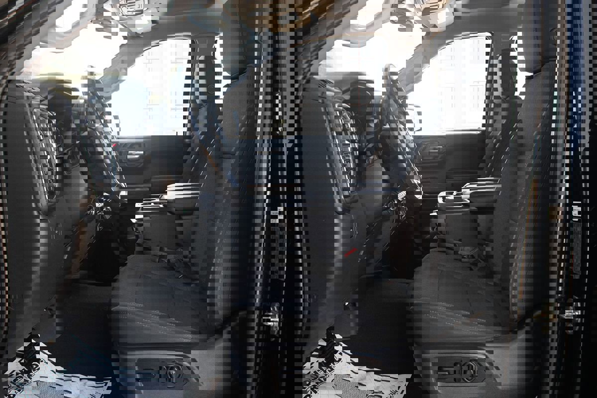 Used 2019 Chevrolet Silverado 1500 LT w/ Texas Edition image 11