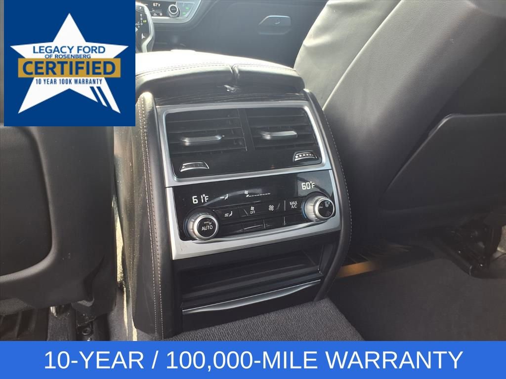Used 2021 BMW 740i w/ M Sport Package RWD image 15