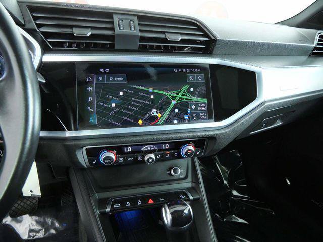 Used 2022 Audi Q3 2.0T Premium Plus AWD/4WD image 19