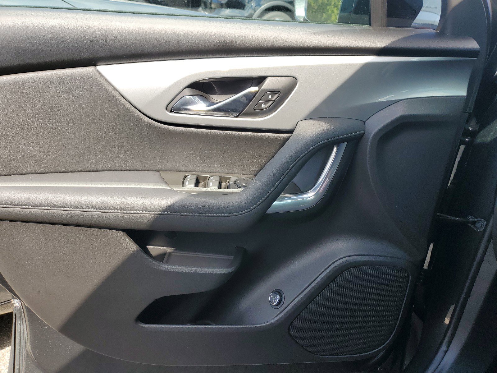 Used 2019 Chevrolet Blazer LT image 14