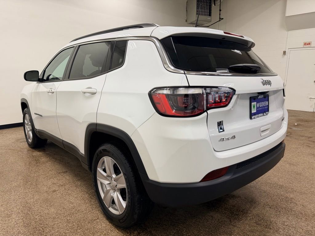 Used 2022 Jeep Compass Latitude w/ Convenience Group image 3