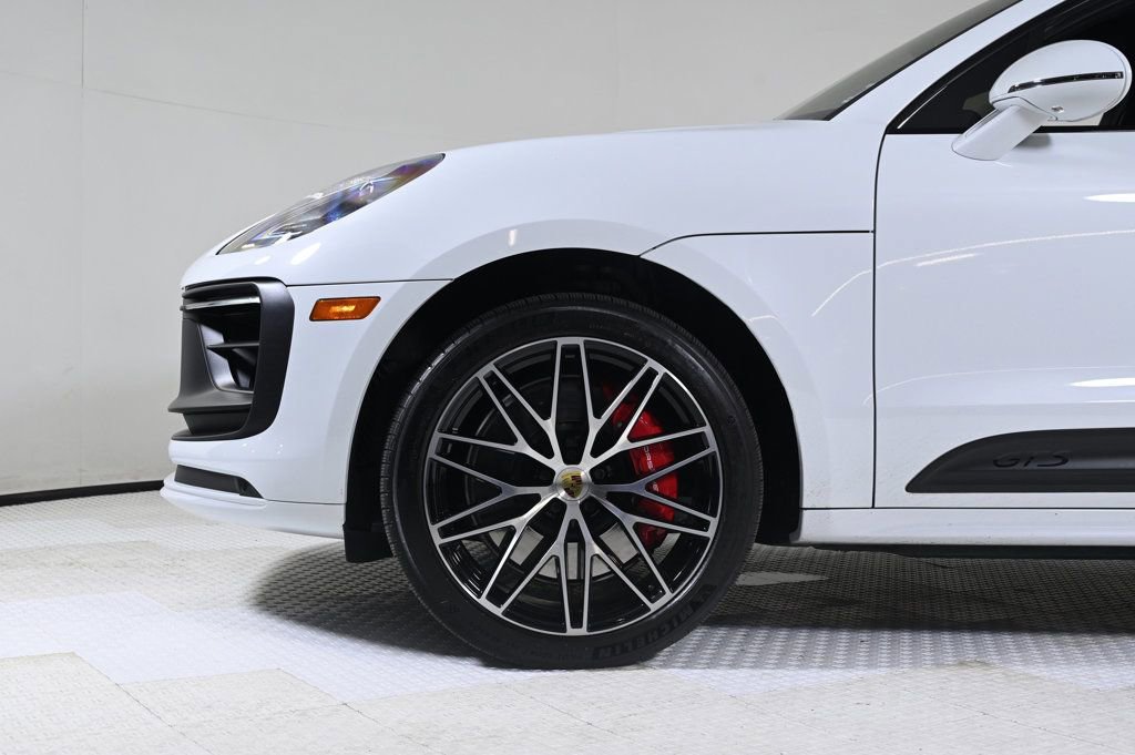 Certified 2022 Porsche Macan GTS image 30