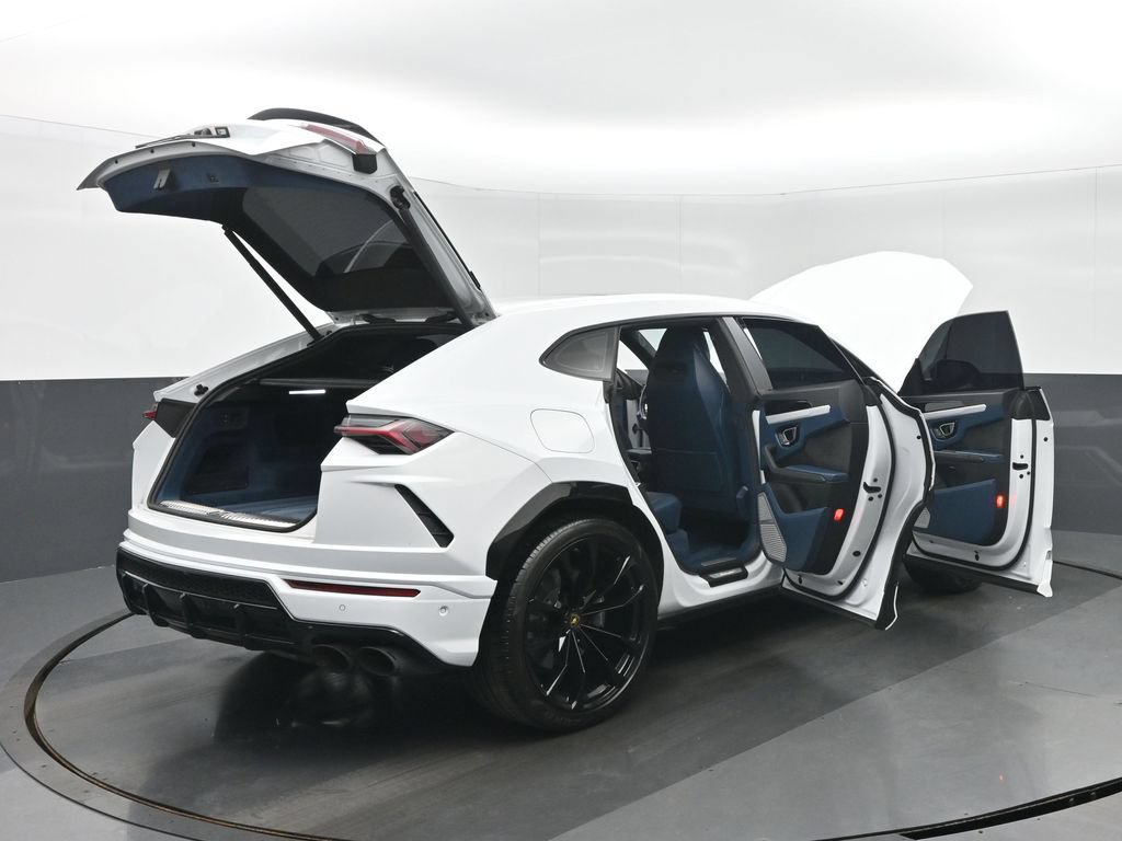 Used 2020 Lamborghini Urus AWD/4WD image 39