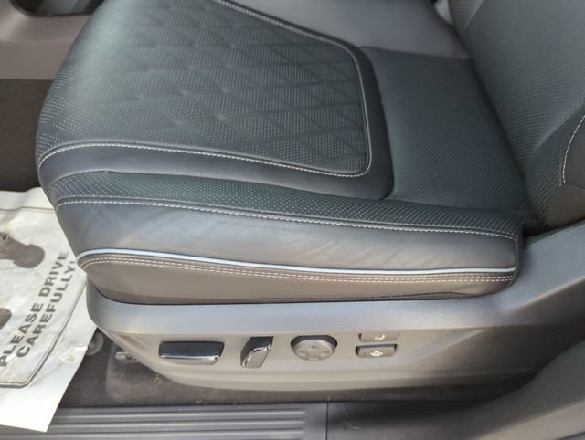 Used 2025 INFINITI QX80 Autograph AWD/4WD image 35