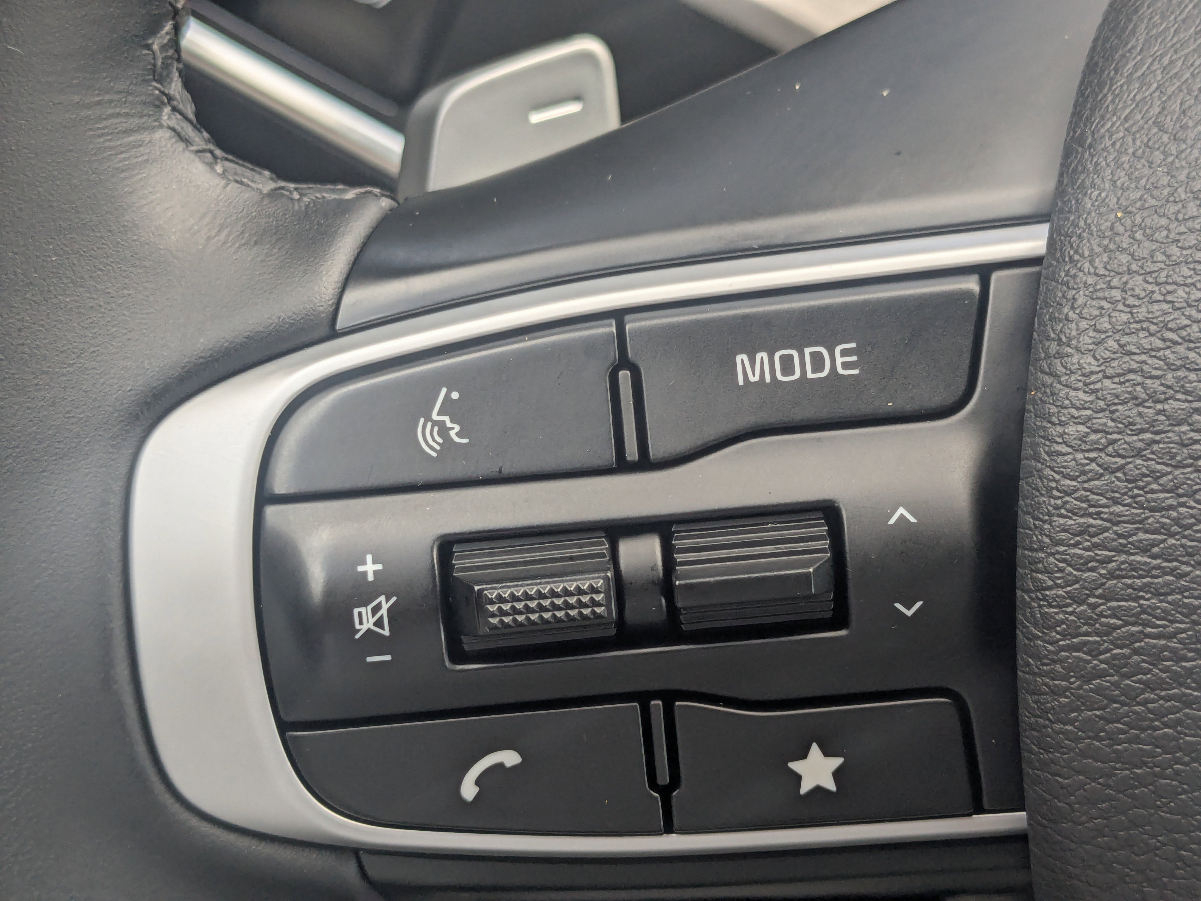 Certified 2025 Kia Sportage X-Line image 34