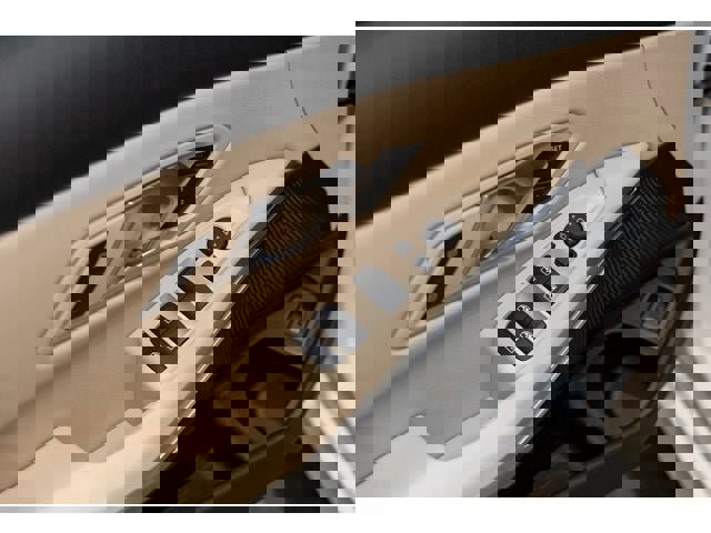 New 2026 BMW 330i xDrive Sedan w/ Convenience Package image 53