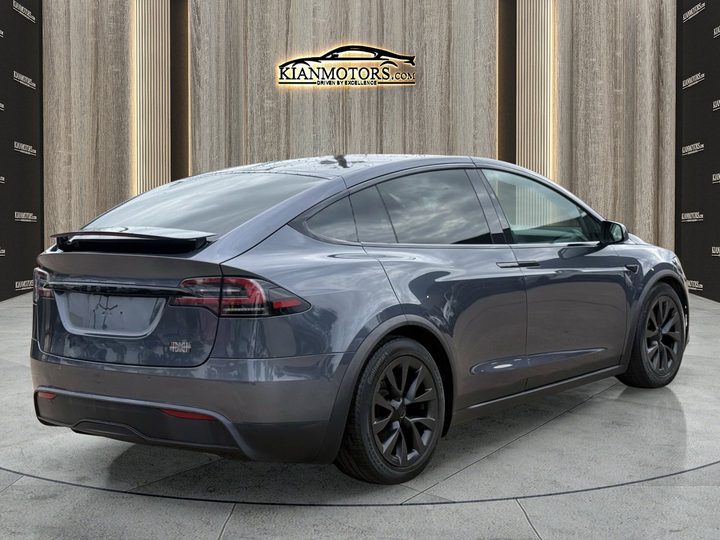 Used 2022 Tesla Model X Plaid AWD/4WD image 11