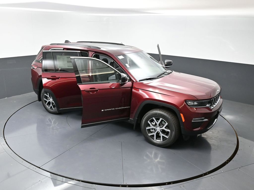 New 2025 Jeep Grand Cherokee Limited w/ Trailer Tow Package image 58