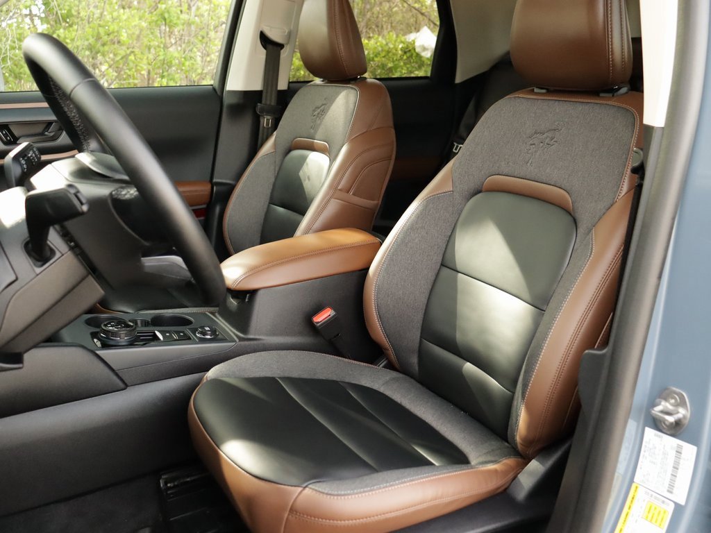 Used 2024 Ford Bronco Sport Outer Banks w/ Tech Package image 24