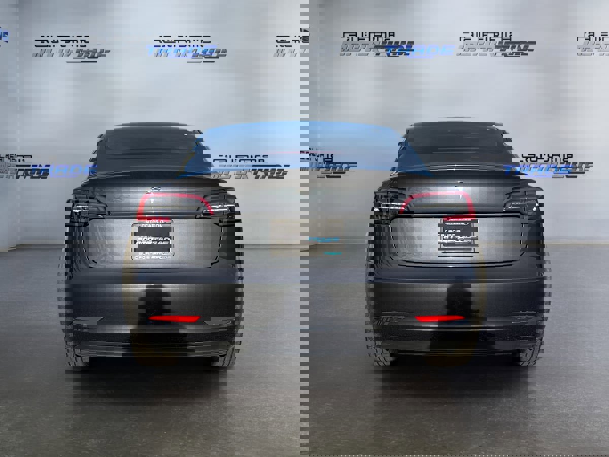 Used 2023 Tesla Model 3 Standard Range image 6