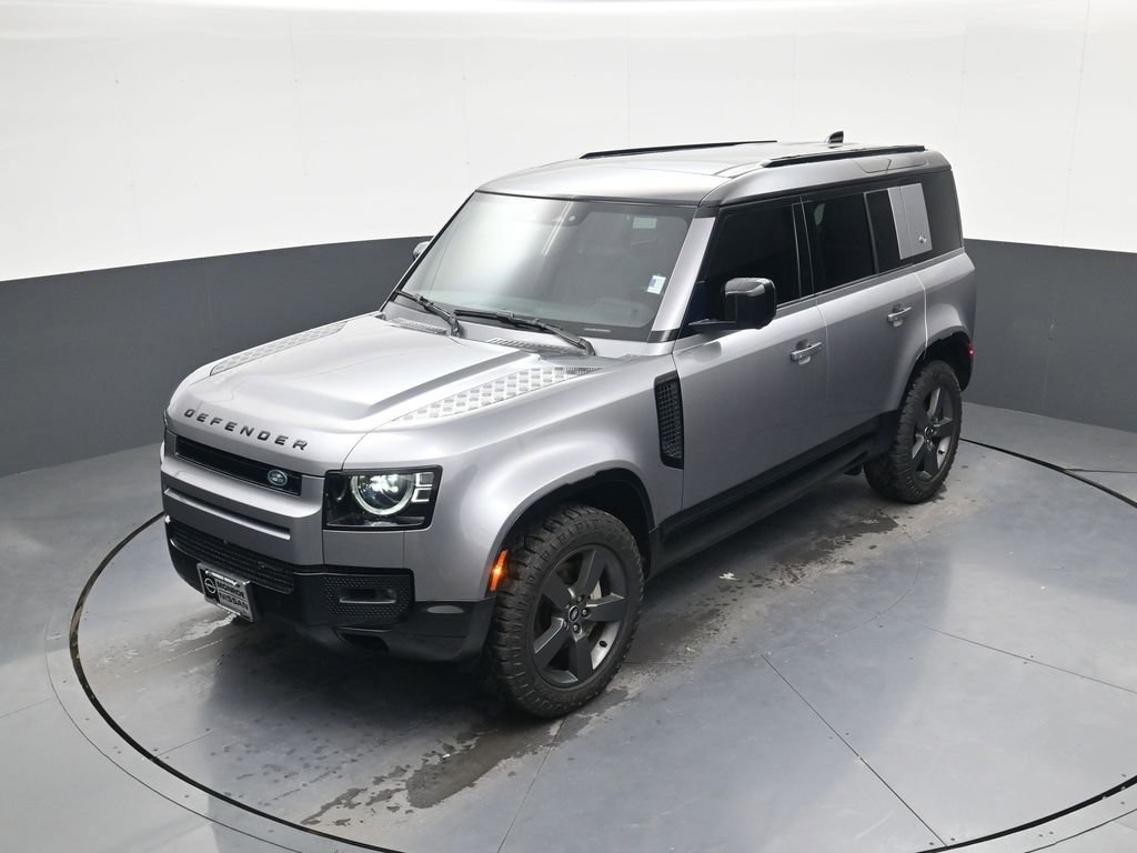 Used 2022 Land Rover Defender 110 X-Dynamic SE image 29