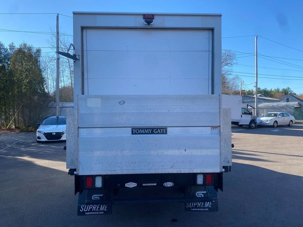 Used 2021 Chevrolet Express 3500 image 6