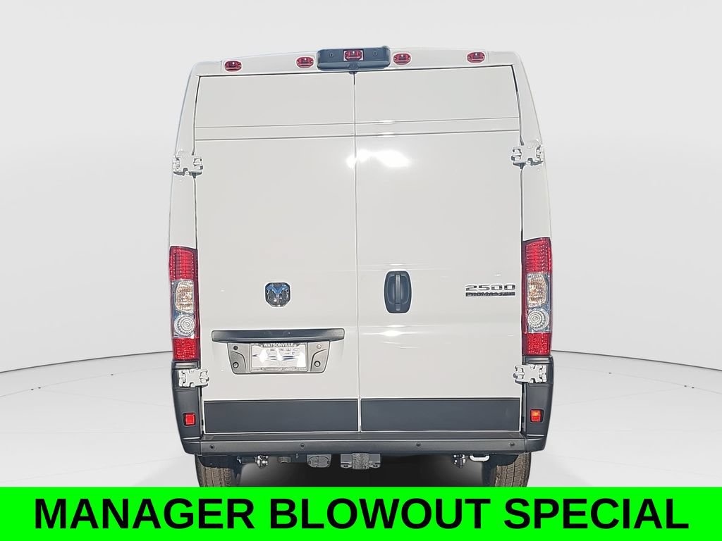 New 2026 RAM ProMaster 2500 w/ Convenience Group FWD image 4