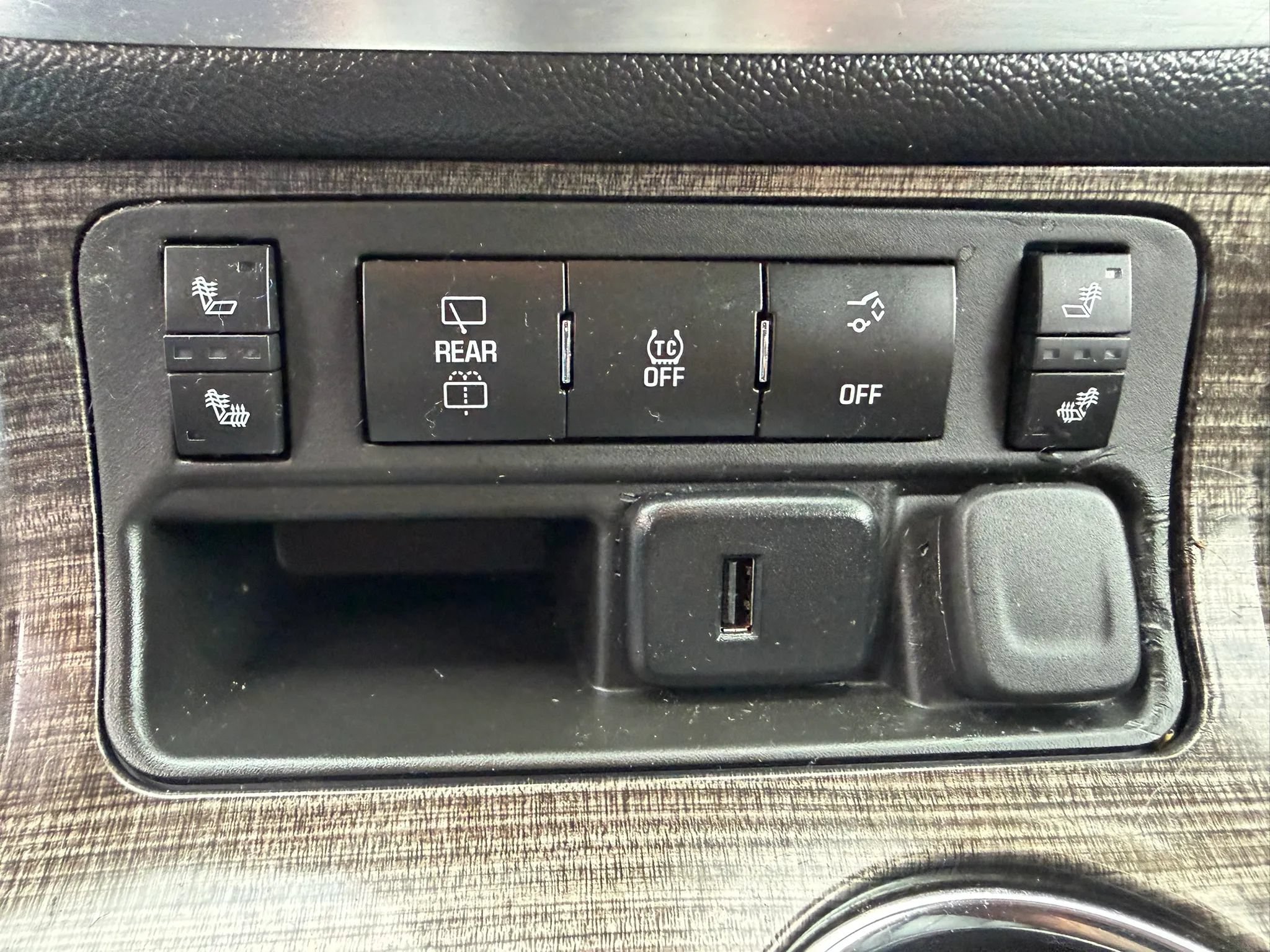 Used 2017 GMC Acadia Limited SLT FWD image 25