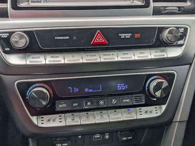 Used 2019 Hyundai Sonata Limited w/ Ultimate Package 04 image 10