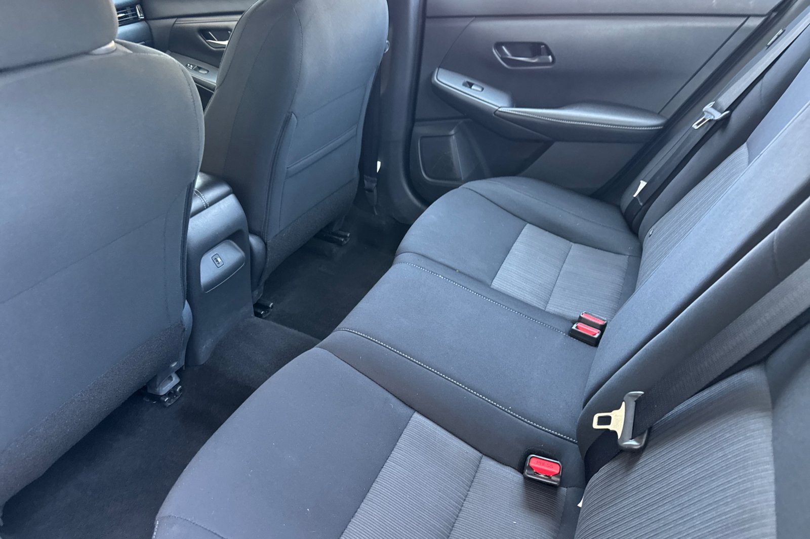 Used 2024 Nissan Sentra SV FWD image 12