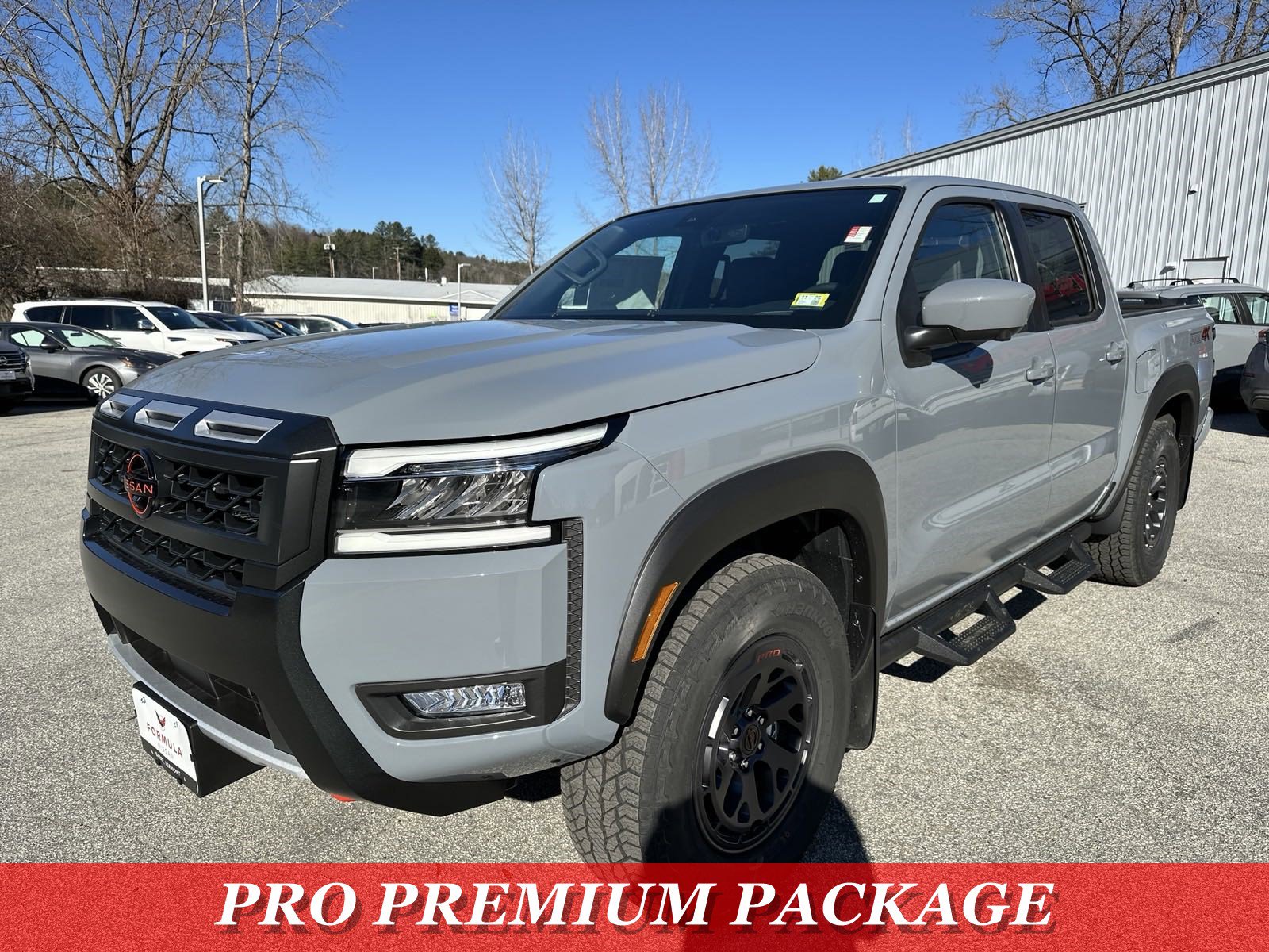 New 2025 Nissan Frontier PRO-4X w/ Pro Premium Package image 3