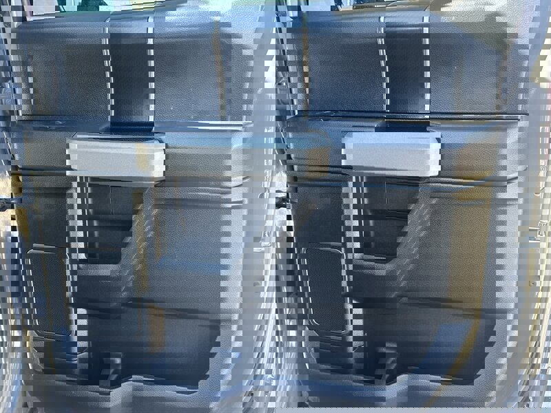 Used 2018 Ford F150 Raptor w/ Equipment Group 802A Luxury image 36