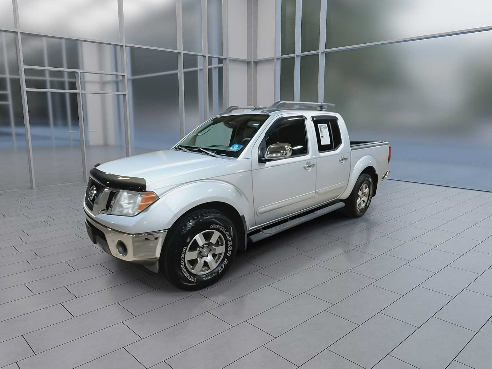 Used 2010 Nissan Frontier LE w/ LE Value Truck Pkg AWD/4WD image 4