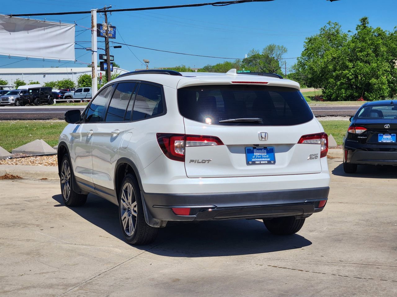 Used 2022 Honda Pilot Sport image 7