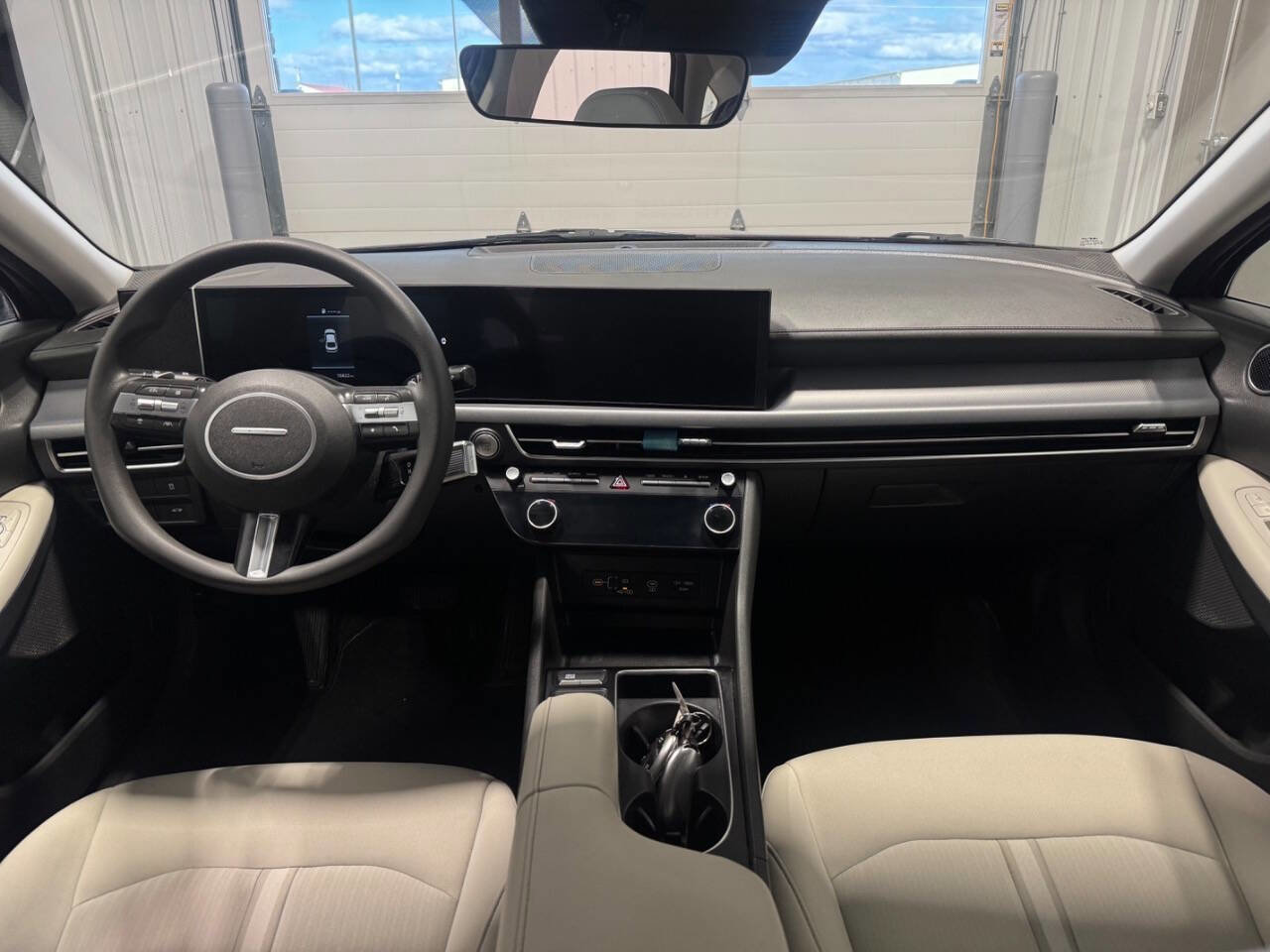 Used 2025 Hyundai Sonata SEL image 24