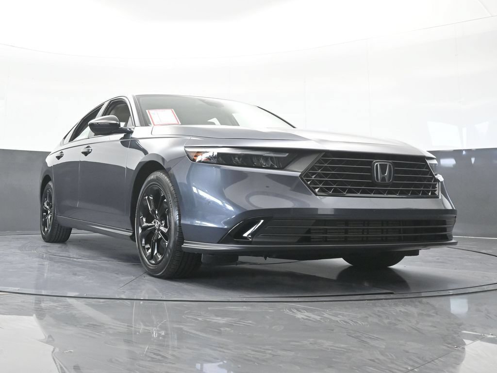 Used 2025 Honda Accord SE image 62