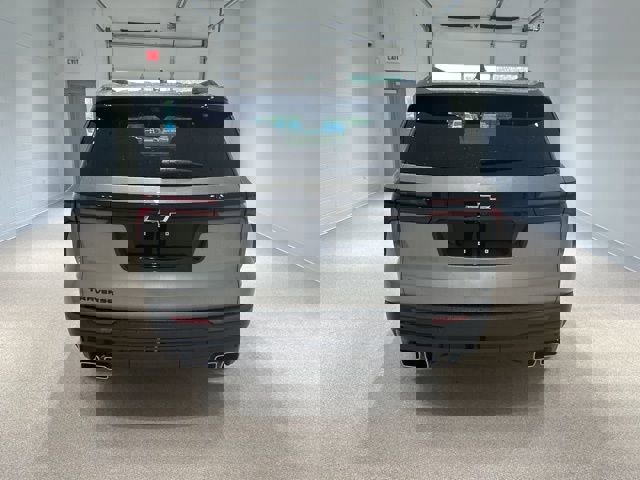 New 2026 Chevrolet Traverse LT w/ Midnight/Sport Edition image 5