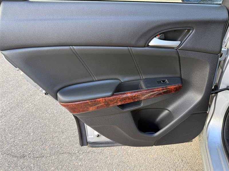 Used 2010 Honda Crosstour EX-L image 29