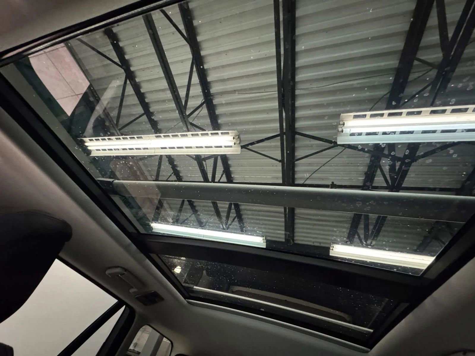 Used 2019 Land Rover Range Rover HSE image 39