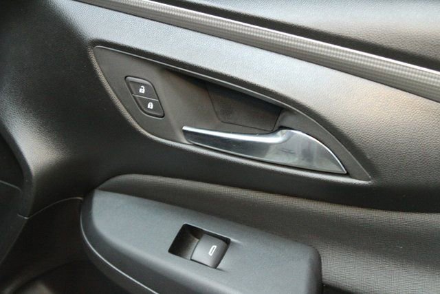 Used 2025 Buick Envista Avenir FWD image 9
