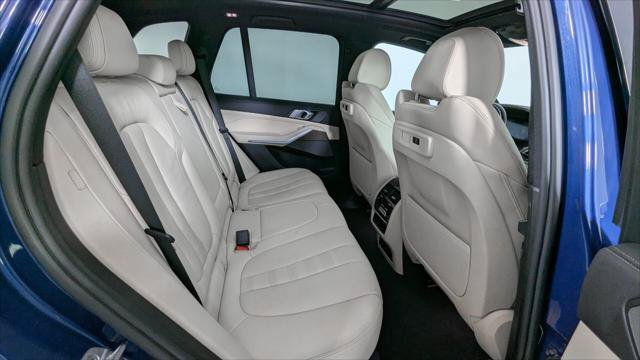 Used 2021 BMW X5 sDrive40i w/ Premium Package RWD image 21