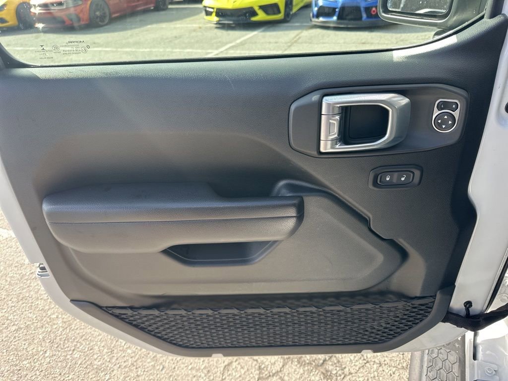 Used 2021 Jeep Wrangler Unlimited Sport image 23