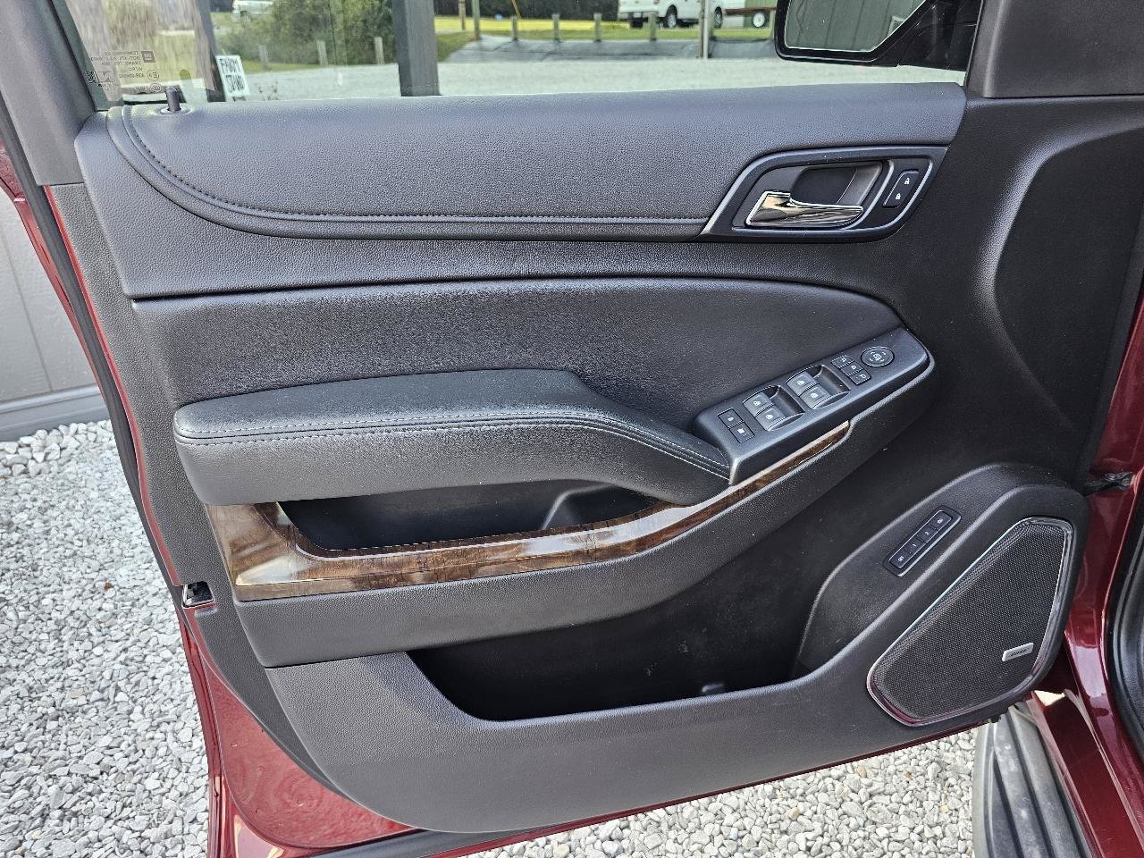 Used 2020 Chevrolet Tahoe LT AWD/4WD image 18