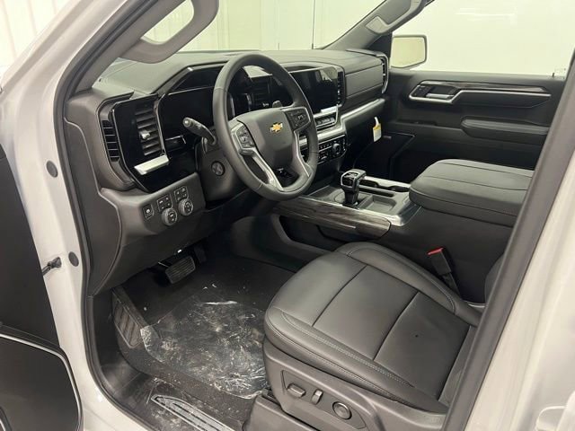 New 2026 Chevrolet Silverado 1500 LTZ AWD/4WD image 6