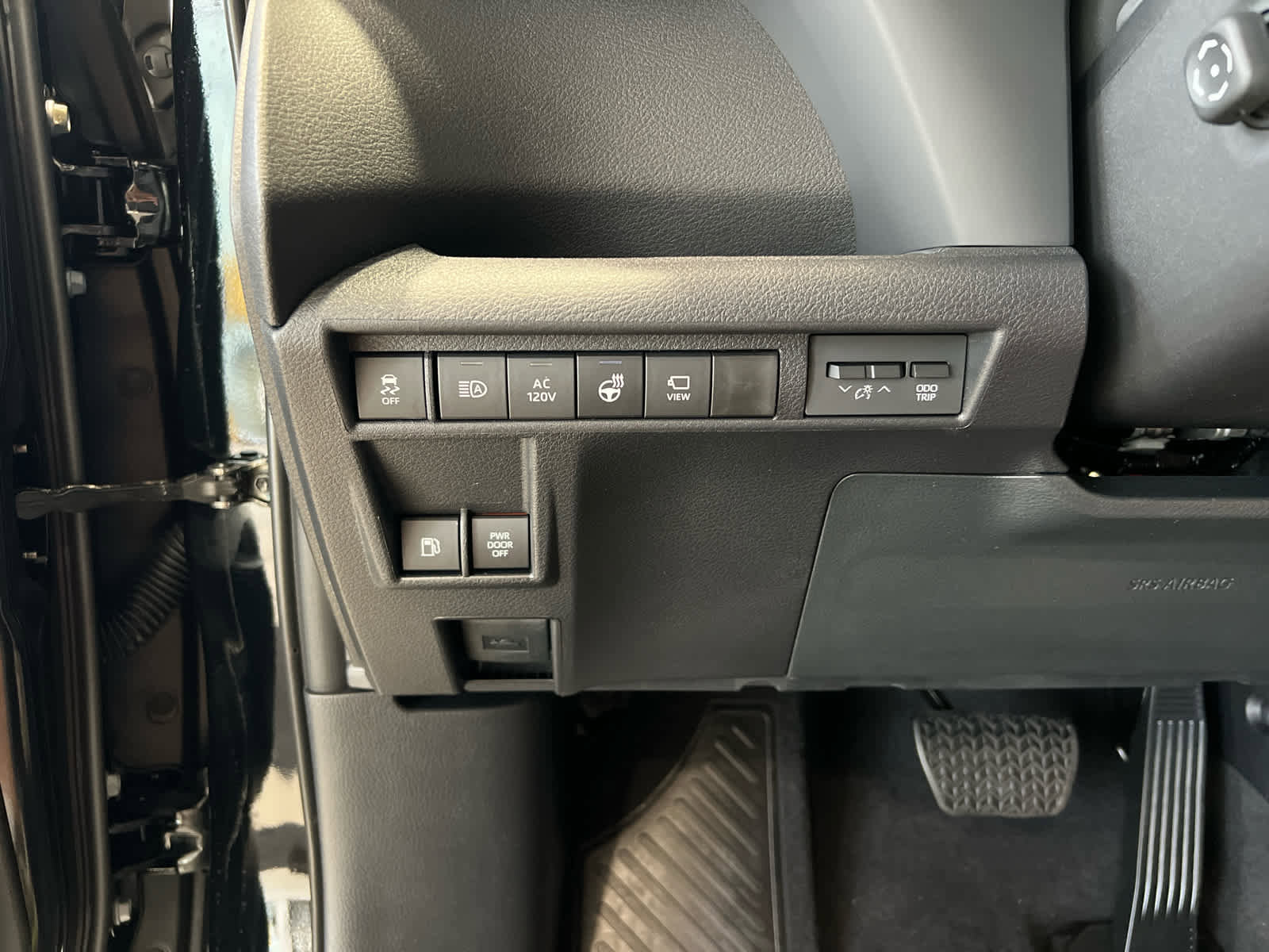 New 2026 Toyota Sienna Platinum AWD/4WD image 26