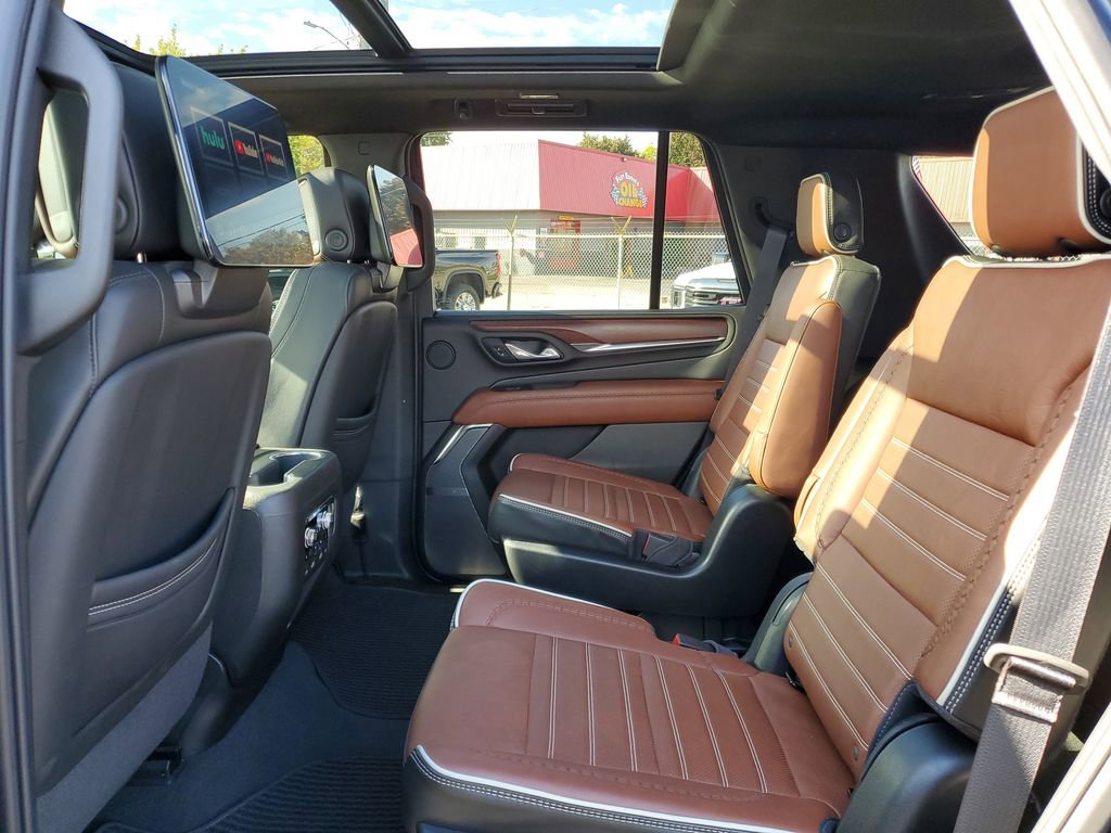 Used 2023 GMC Yukon Denali Ultimate image 31