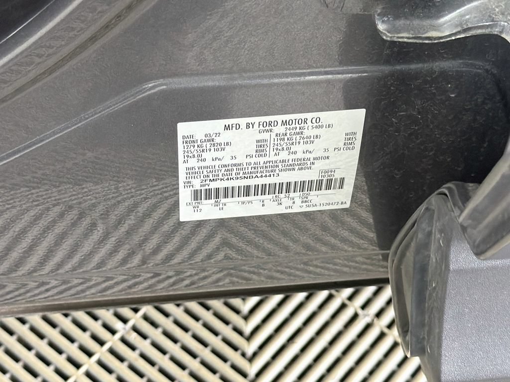 Used 2022 Ford Edge Titanium AWD/4WD image 34